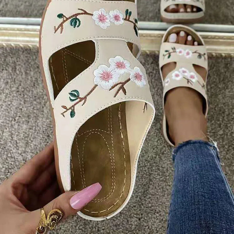 Embroidered Summer Sandals for Women - Beige / 2