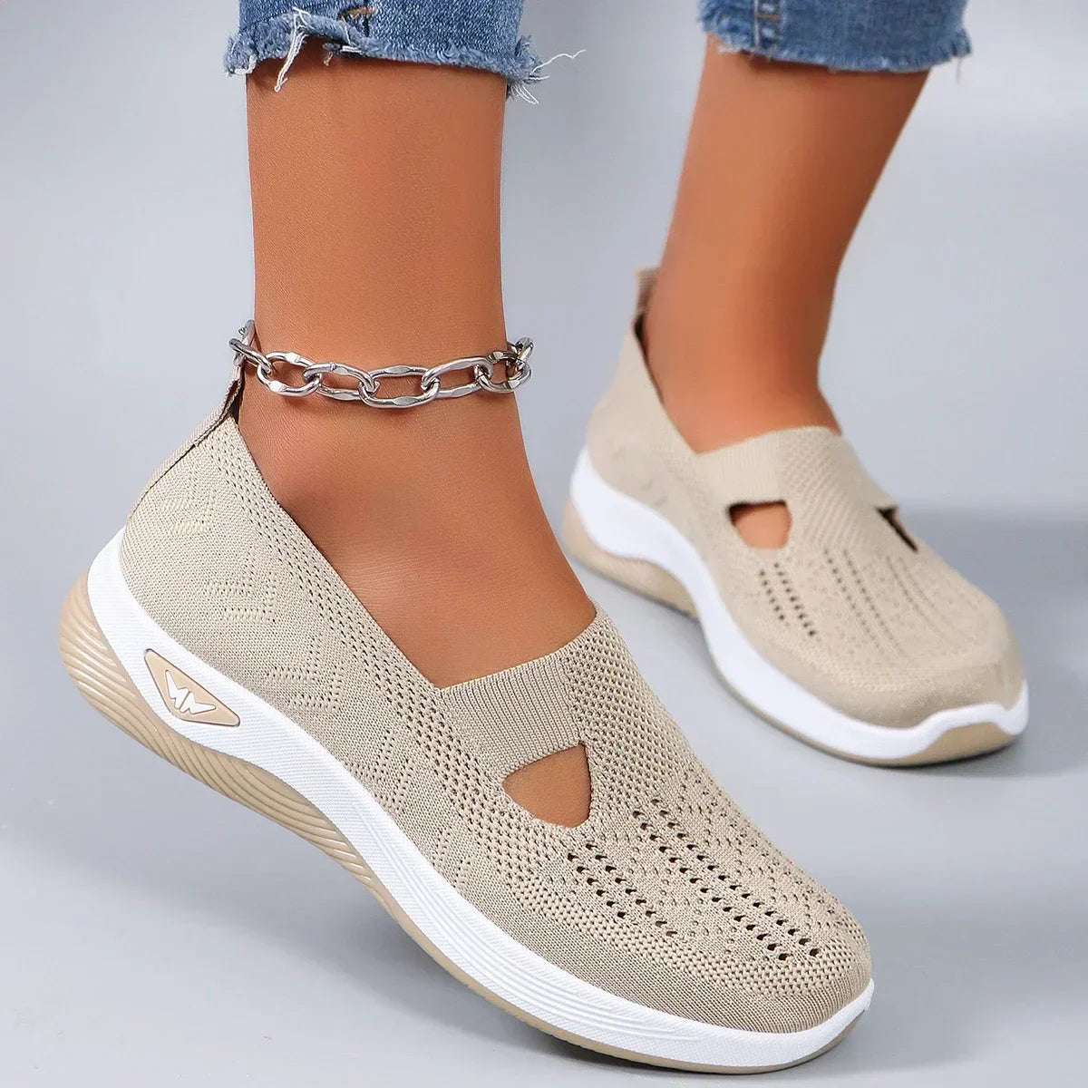 Womens Active Comfort Shoes - Beige / 2