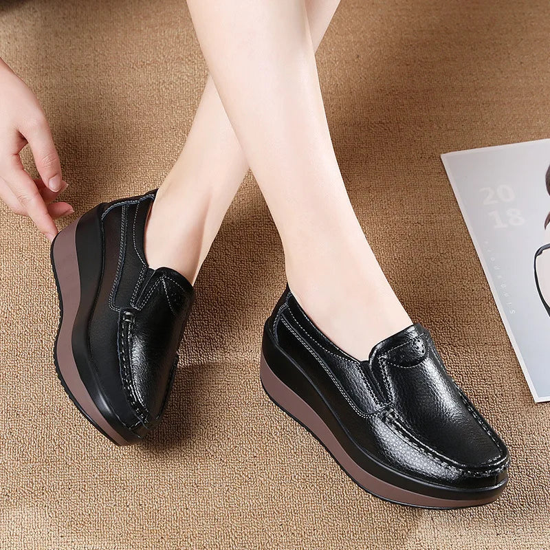 Womens Comfortable Everyday Moccasins