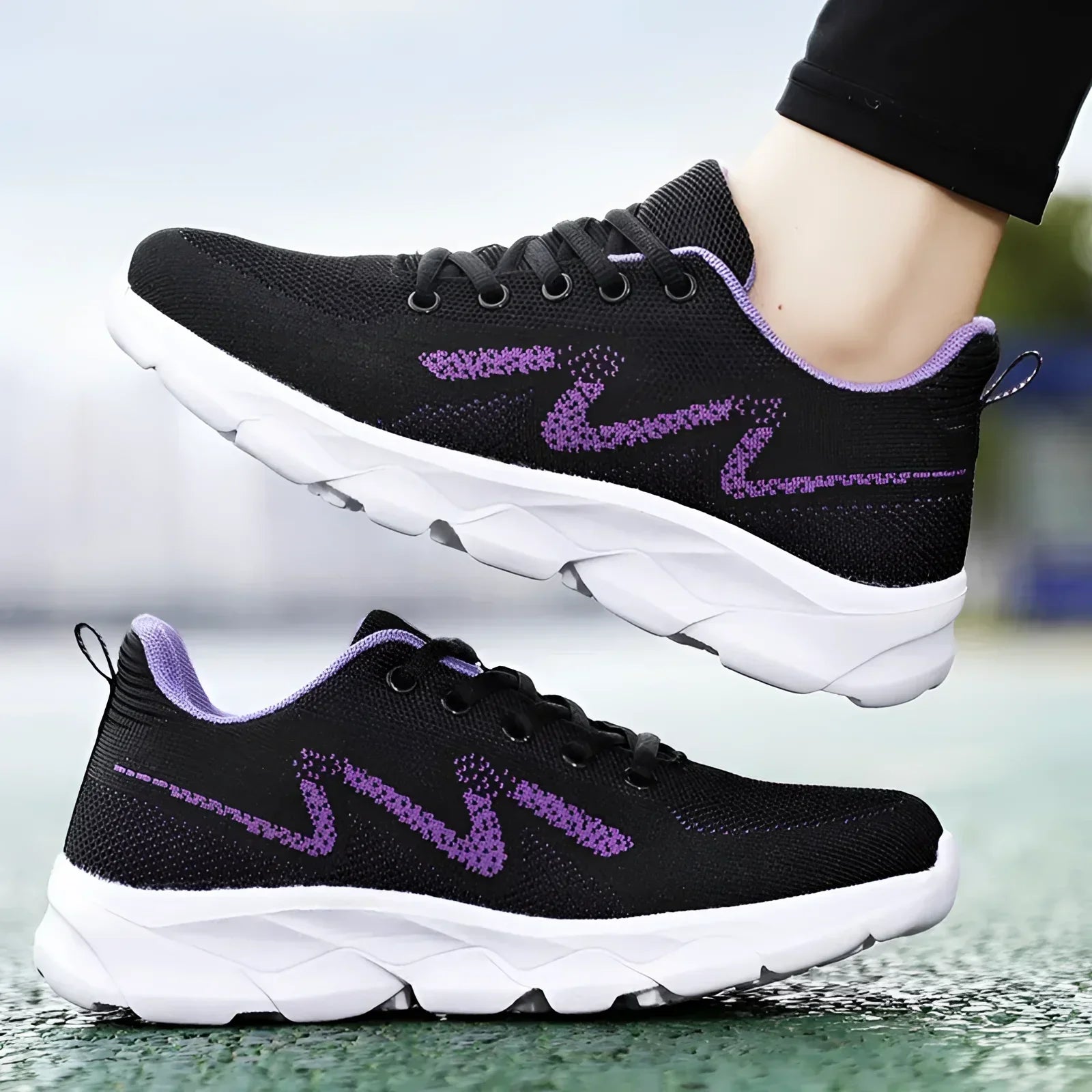Womens Everyday Athletic Sneakers - Purple / 2