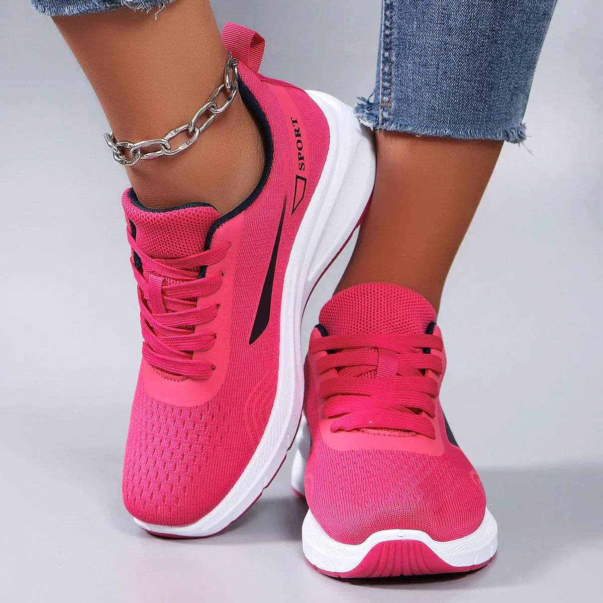 Womens Everyday Sports Shoes - Pink / 4