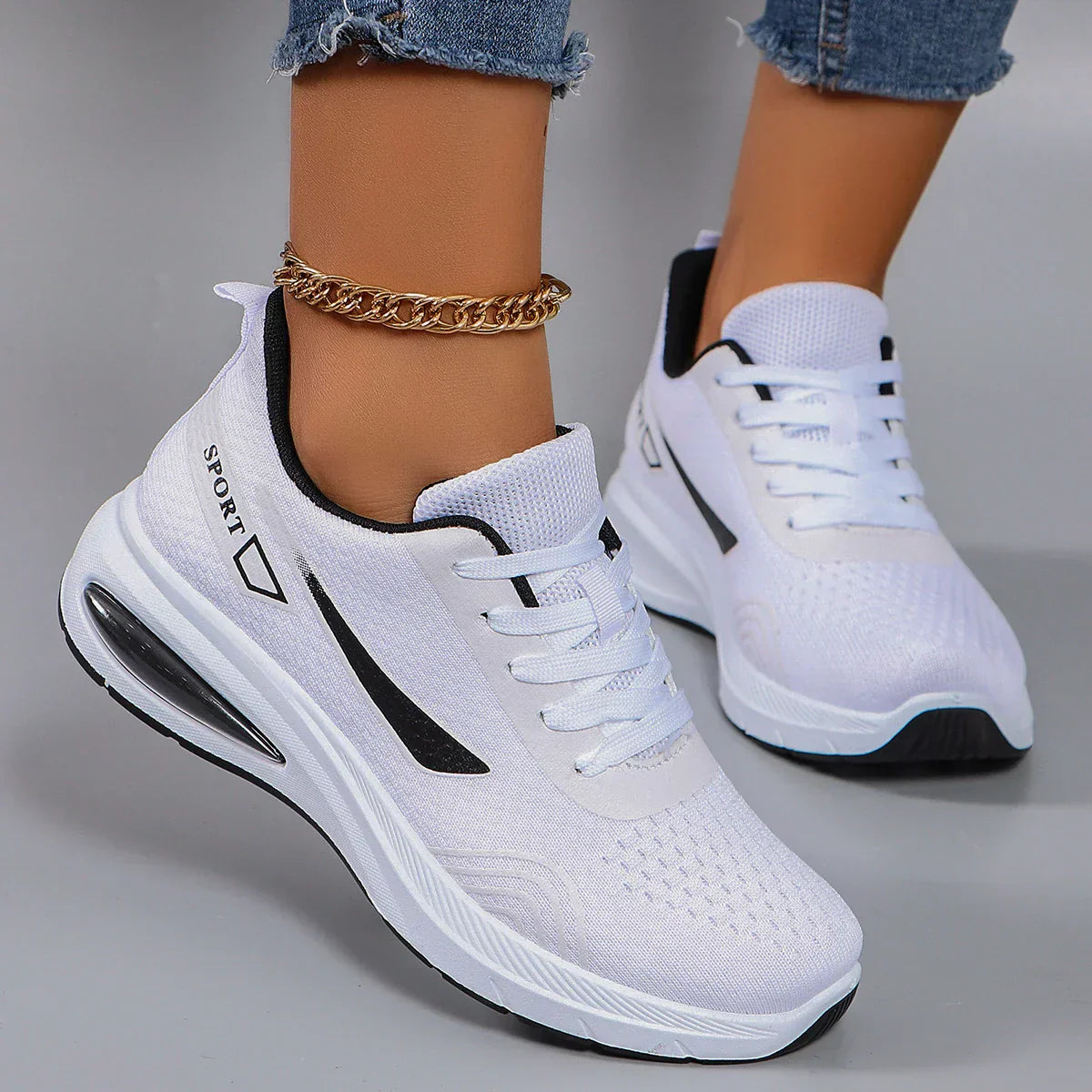 Womens Everyday Sports Shoes - WHITE / 4
