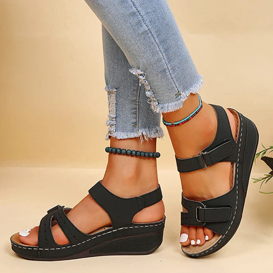 Womens Summer Comfort Sandals - Black / 2